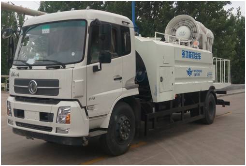 多功能抑尘车（山东五征集团）