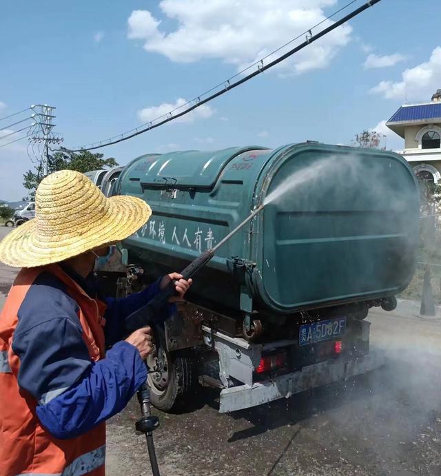 贵阳战疫｜清镇市综合行政执法局多举措筑牢环卫“防疫墙”