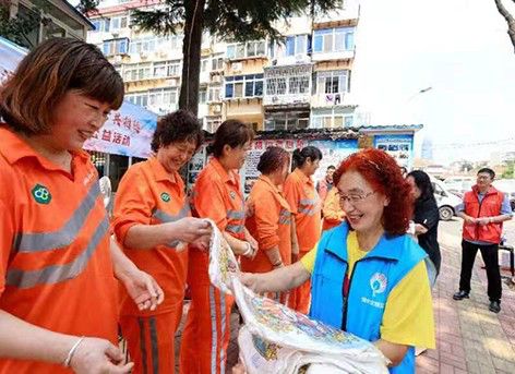 健康润心扉,义诊共相随 ——盲人按摩公益行动服务环卫工人