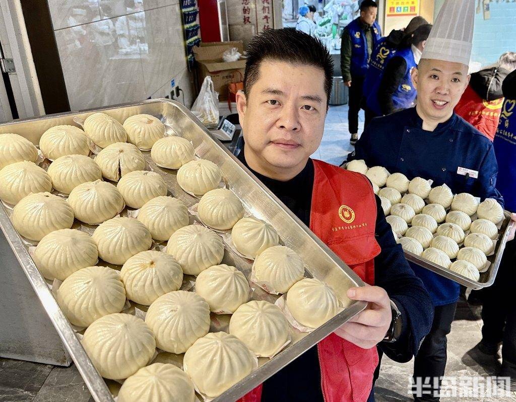 一碗腊八粥，温暖环卫工