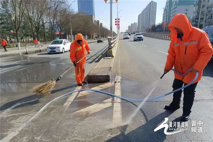 晋中环卫：​开启“春季洗城”模式 扮靓城市“洁净底色”