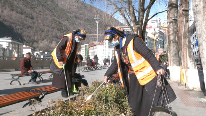 聚焦城乡环境提质增效 扮靓“净土阿坝”生态底色