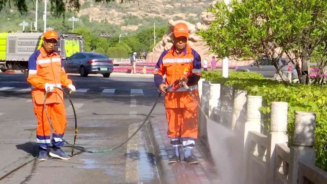 临洮：环卫保洁“精细化” 扮靓城市“高颜值”