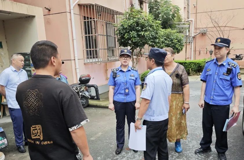 别乱扔垃圾了！“一案三罚”，让非法垃圾处置行为无处藏身