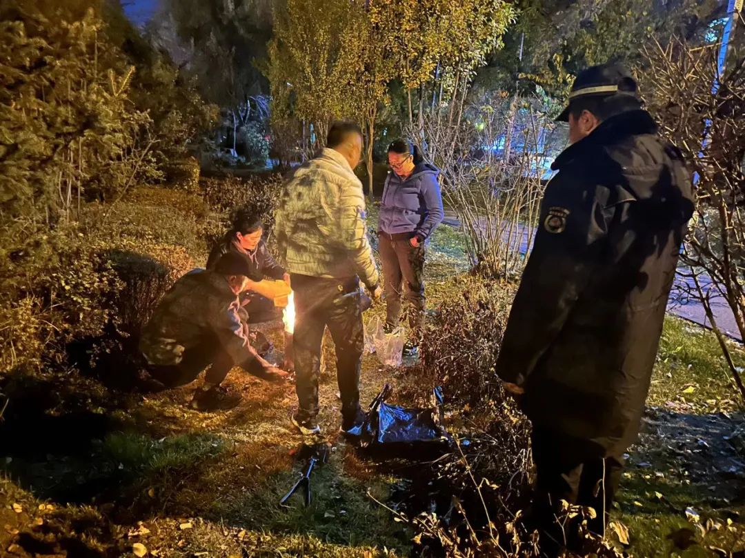 城管环卫圆满完成农历十月初一服务保障工作