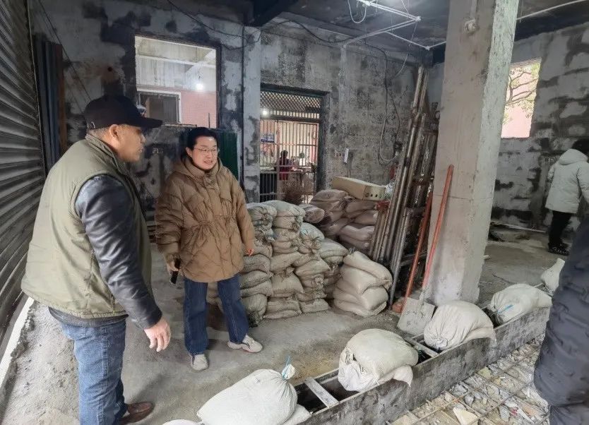 排查环卫景观安全隐患 他们守护绿容安全防线