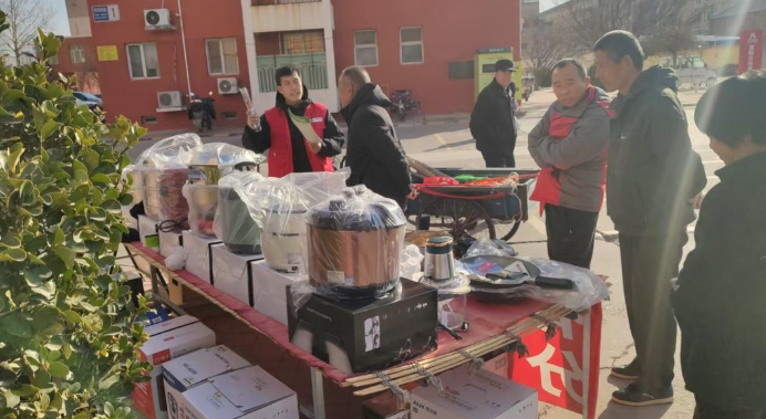 石家庄市新华区大郭街道开展有害垃圾回收专场进社区活动