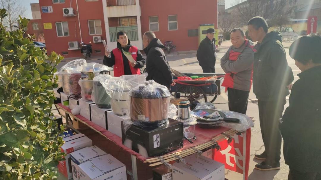 石家庄市新华区大郭街道开展有害垃圾回收专场进社区活动