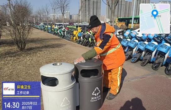 玉泉环卫开展城市家具大清洗专项行动