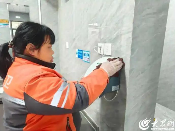 聊城市城市管理局：实干争春早 奋进正当时——环卫中心吹响春季保洁冲锋号