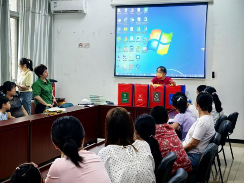 暑期活动让垃圾分类“玩”出新花样——印象北里社区垃圾分类宣传活动