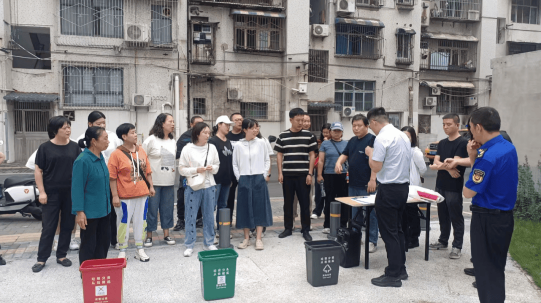 环卫技能大比武争分夺秒 锤炼本领美环境锱铢必较